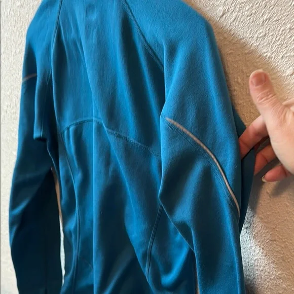 REI Teal Half-Zip Pullover - Picture 7 of 9